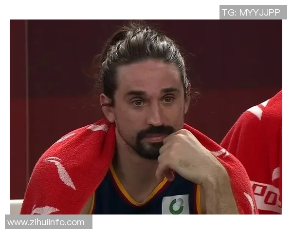 阿列克谢-施韦德荣获本赛季最有价值球员称号，谱写俄篮辉煌新篇章