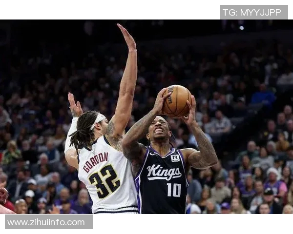 黄蜂与尼克斯对决分析：战术布局与球员表现的全面解读