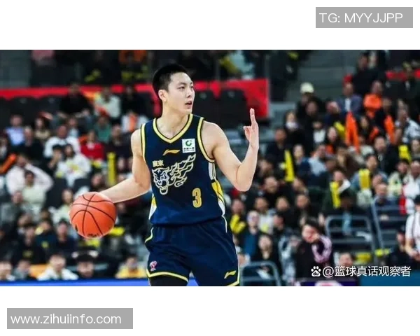 胡明轩:从青涩少年到篮球场上的耀眼明星之路 胡明轩:从青涩少年到篮球场上的耀眼明星之路