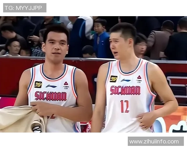 四川队与江苏队在CBA赛场的激烈对决引发球迷热议精彩瞬间回顾